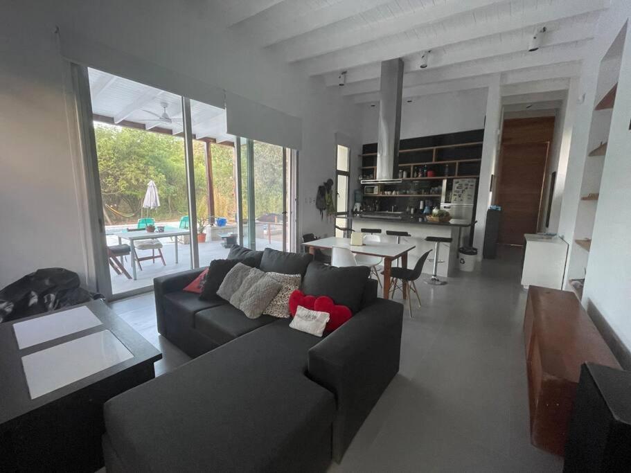 Casa Con Piscina Y Mirador Privado En San Marcos Sierras Exterior foto